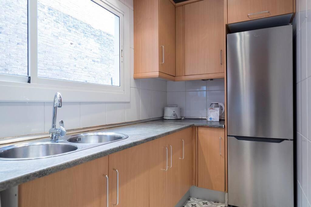 Bebarceloner Poble Nou Apartaments - 2 Bedroom エクステリア 写真